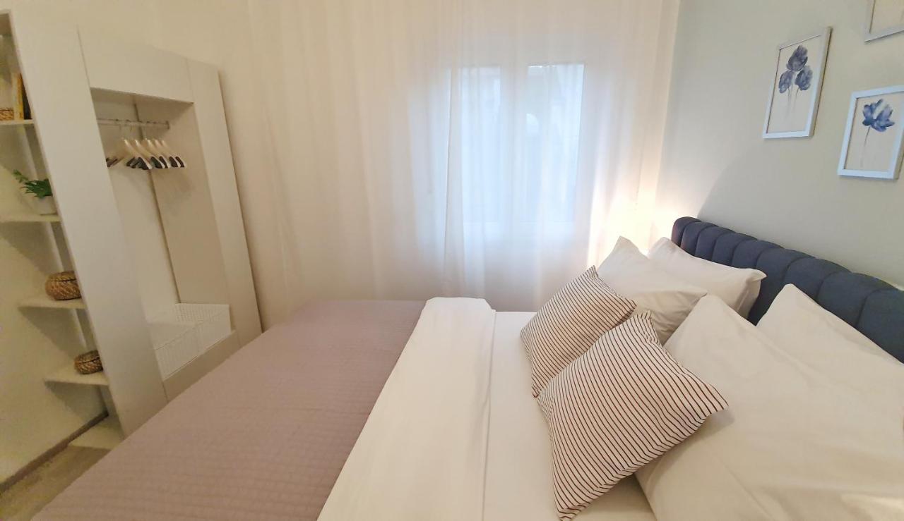 Seaview Apartment With Balcony And Terrace Barac Криквеница Екстериор снимка